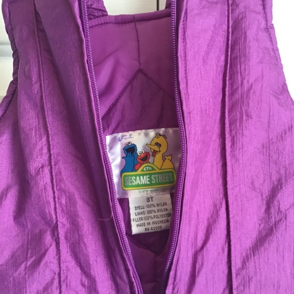 Sesame Street snowbib - Picture 3 of 5